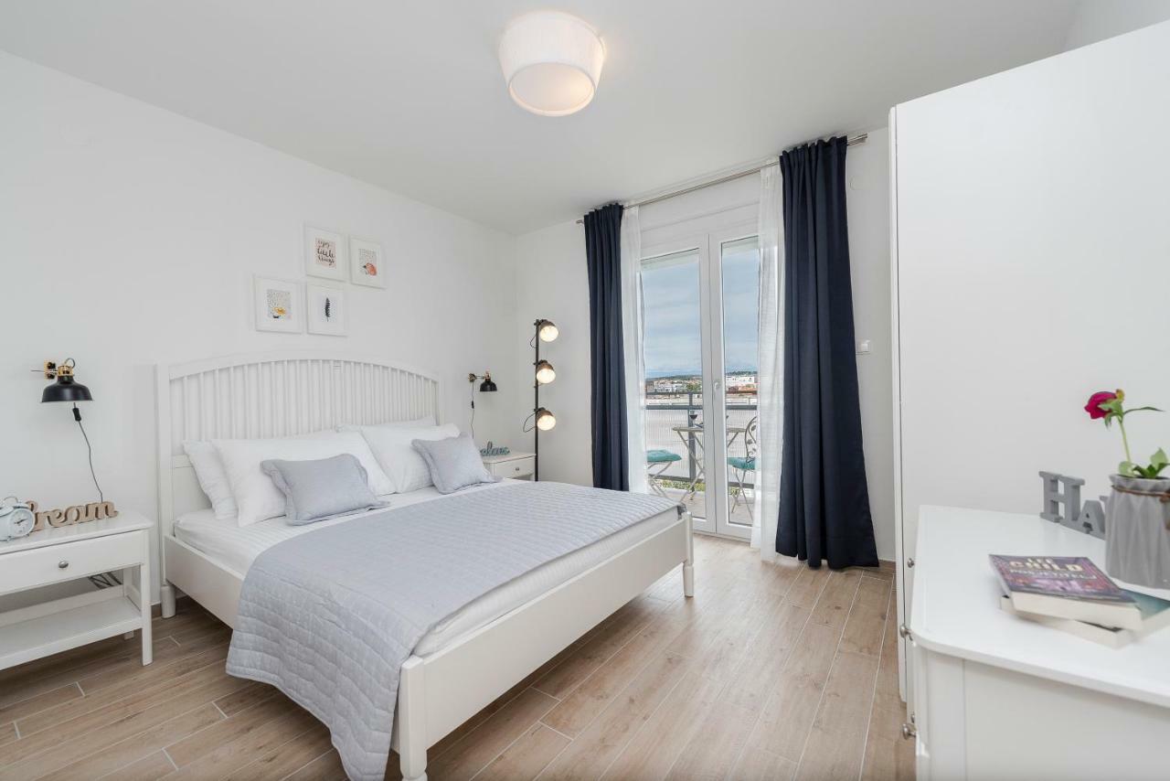 Апартаменты Seven Apartman Задар Экстерьер фото